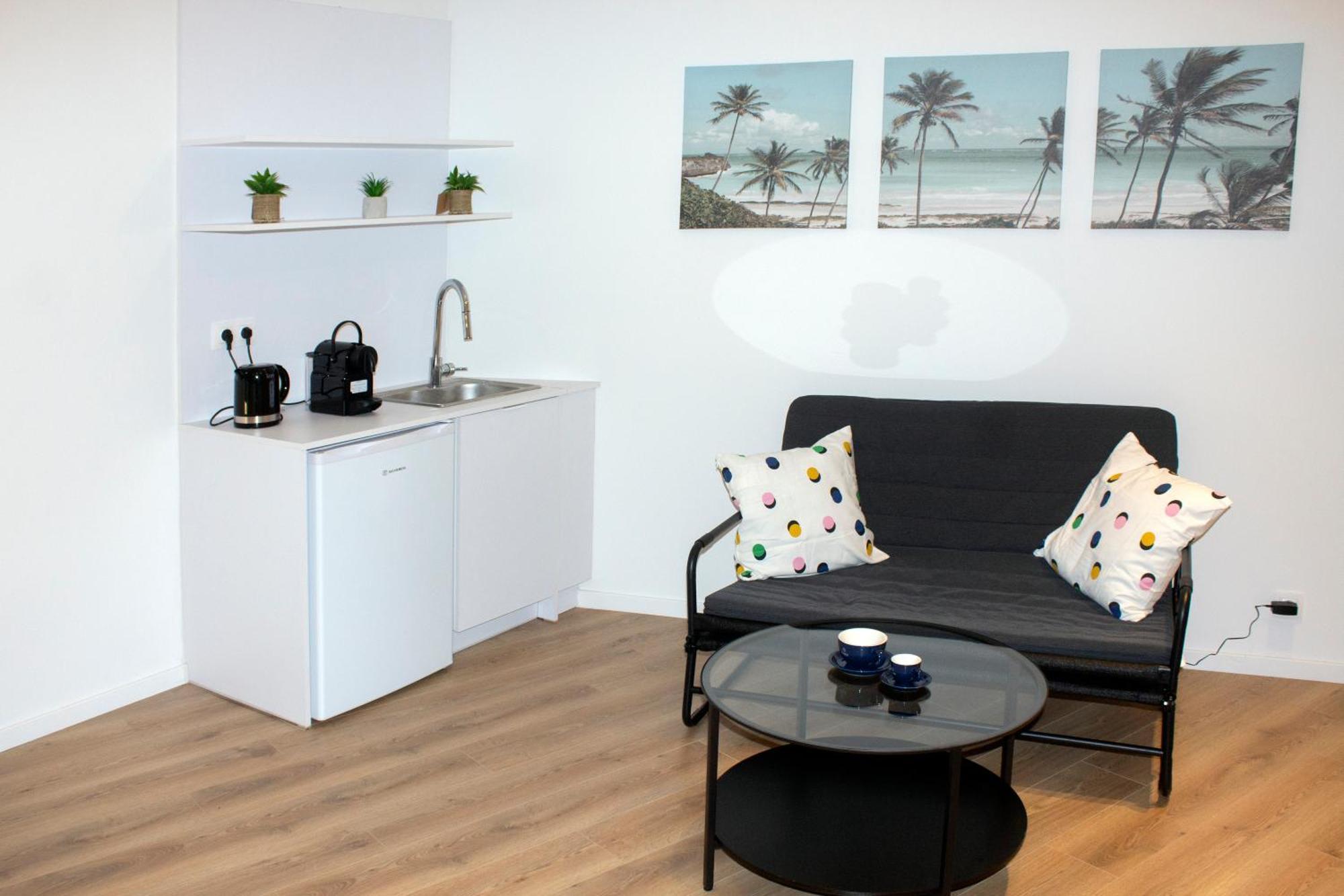 Frinely Apartments Athènes Extérieur photo